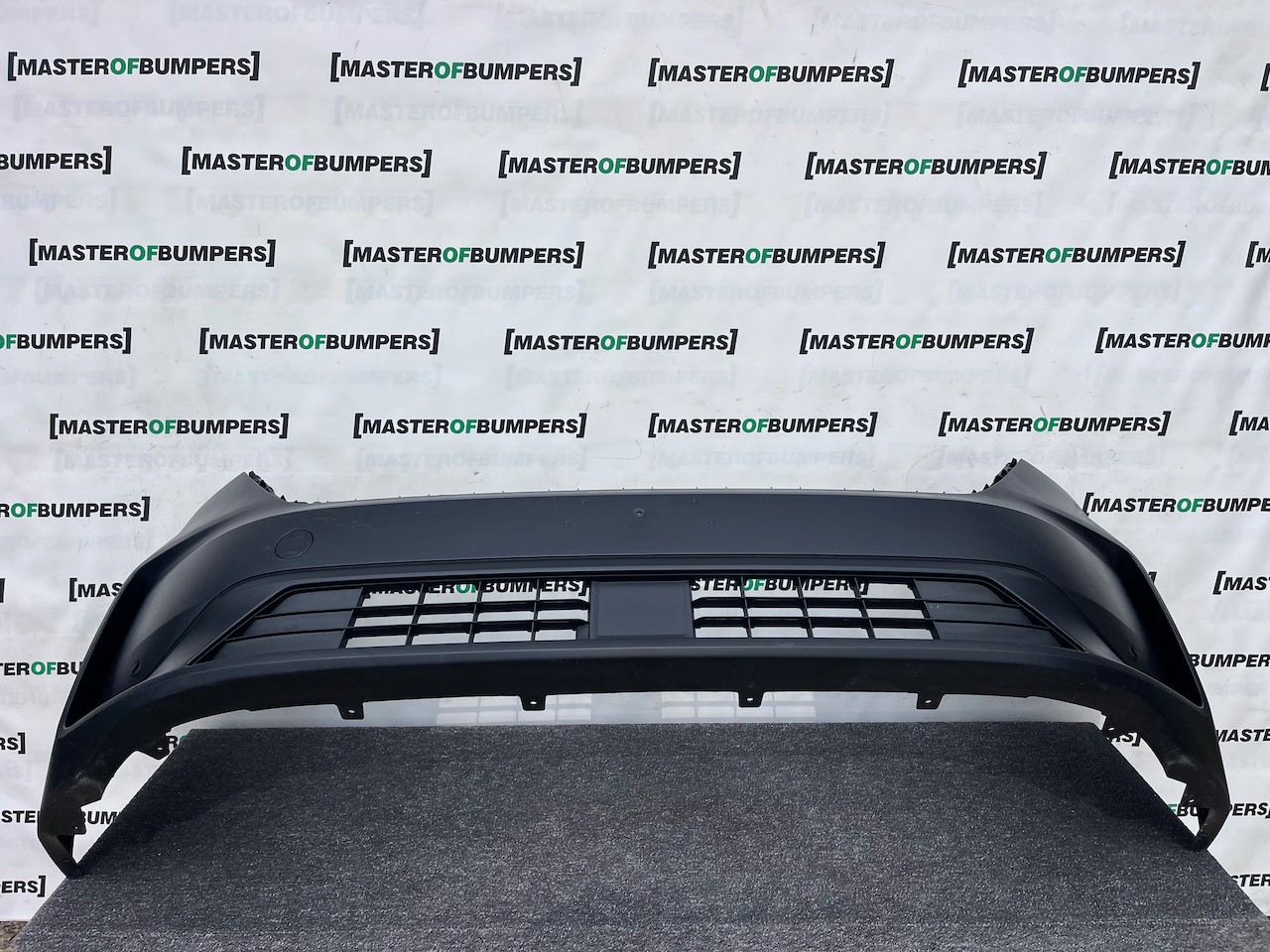 VW Transporter T7 Panel Van 2025-2028 Front Bumper 4 Pdc Textured Genuine [v519]