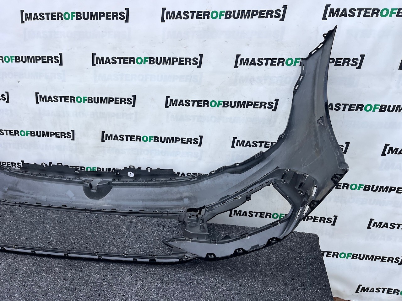 VW Golf R-line Mk8 Lift Hatchback 2024-2027 Front Bumper 4 Pdc Genuine [v522]