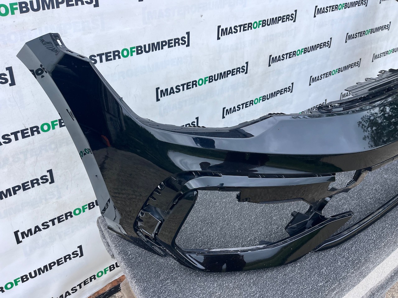 VW Golf R-line Mk8 Lift Hatchback 2024-2027 Front Bumper 4 Pdc Genuine [v522]