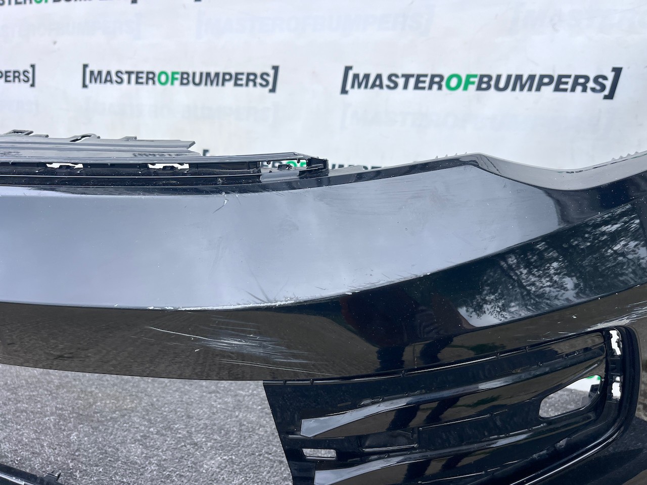 VW Golf Se Style Mk8 Lift Hatchback 2024-2026 Front Bumper 4 Pdc Genuine [v523]