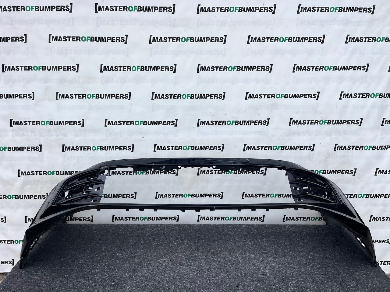 VW Golf Se Style Mk8 Lift Hatchback 2024-2026 Front Bumper 4 Pdc Genuine [v523]