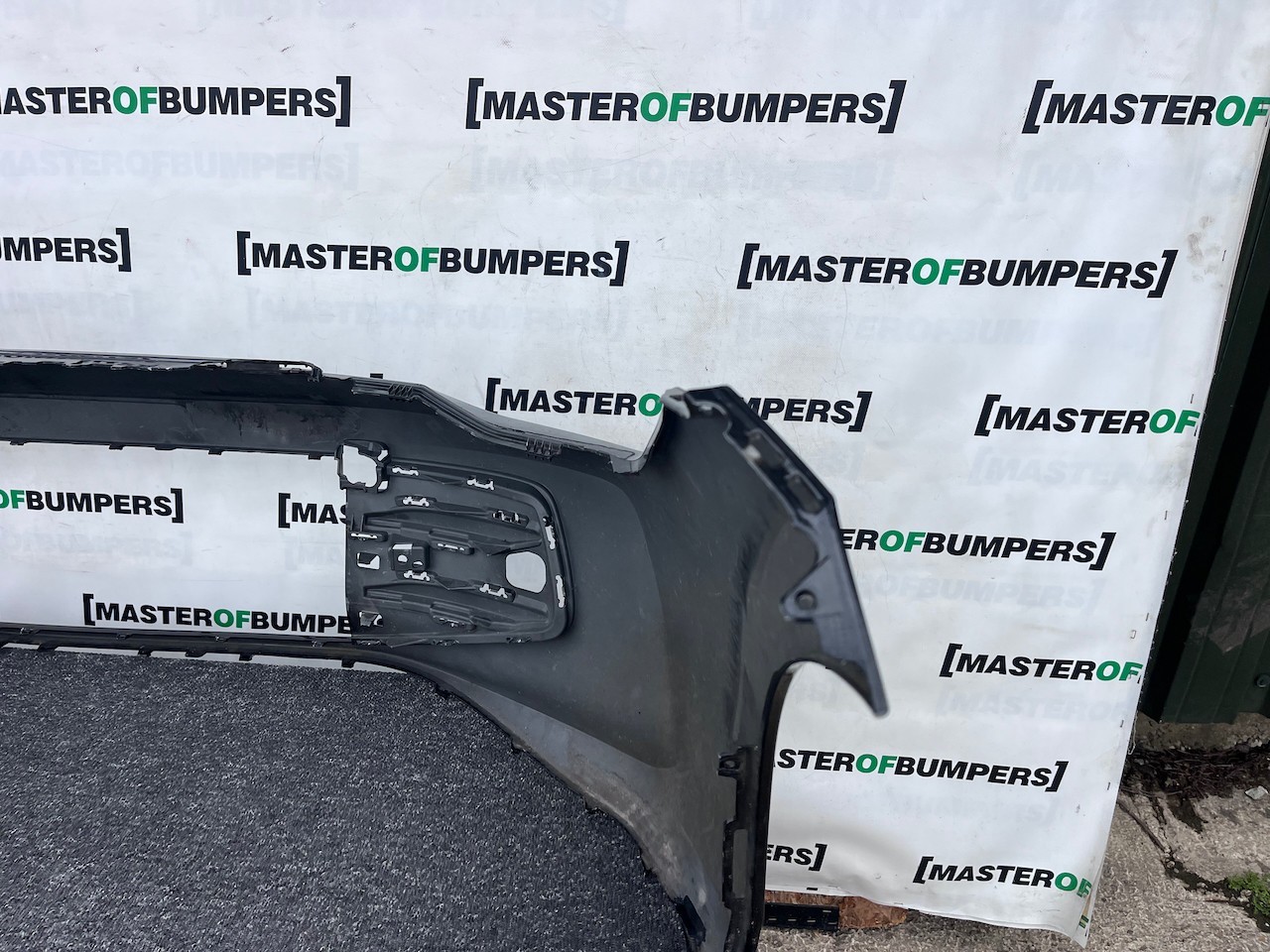 VW Golf Se Style Mk8 Lift Hatchback 2024-2026 Front Bumper 4 Pdc Genuine [v523]