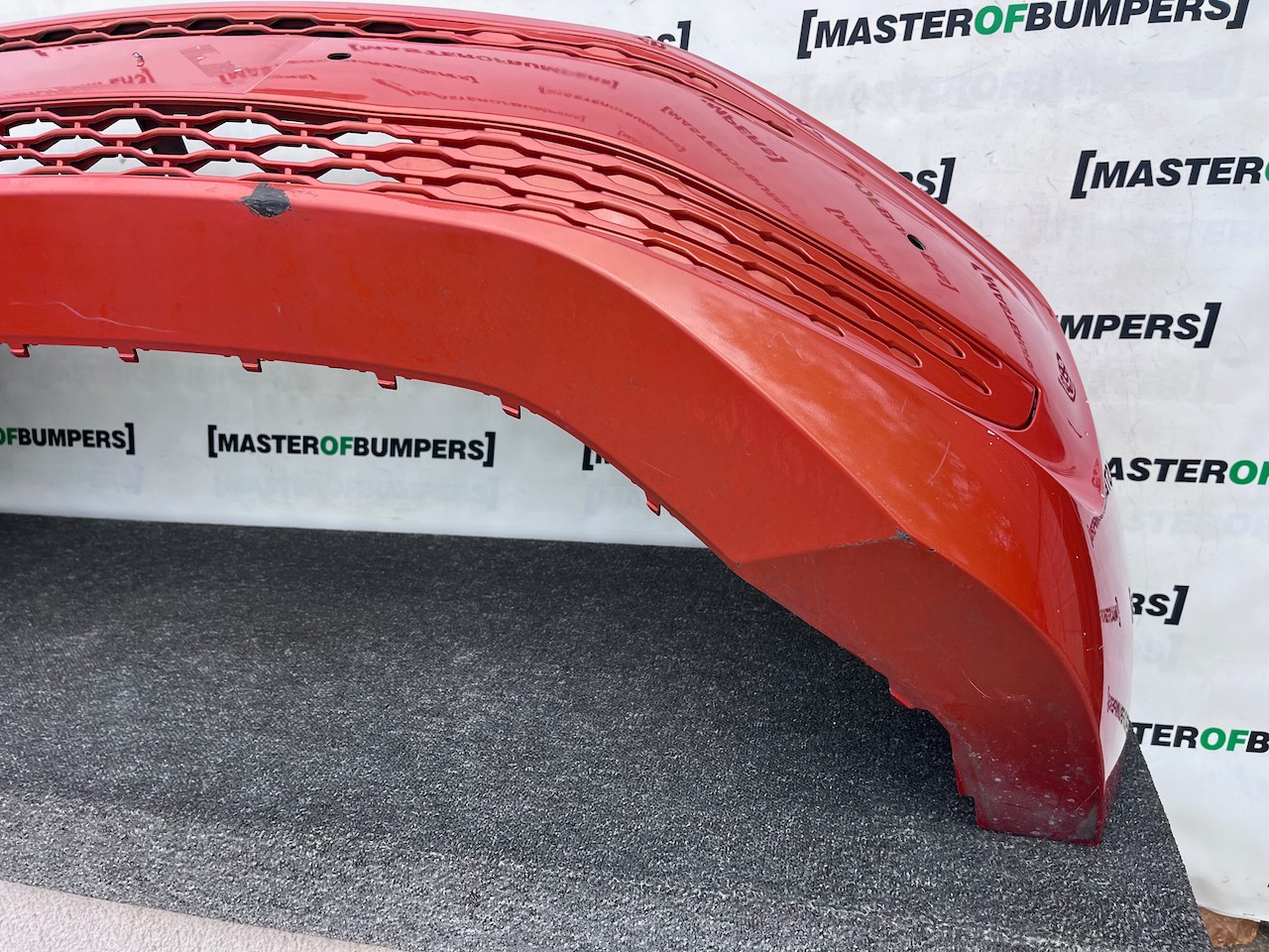 VW Multivan Style Edition T7 2022-2027 Front Bumper 6 Pdc Genuine [v527]
