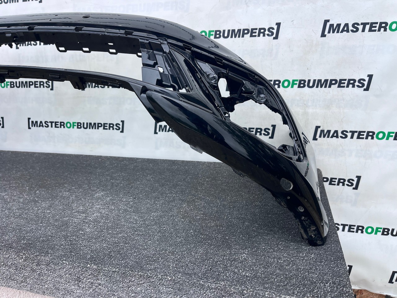 VW Polo R Line Mk6 Lift Hatchback 2021-2024 Front Bumper 4 Pdc Genuine [v538]