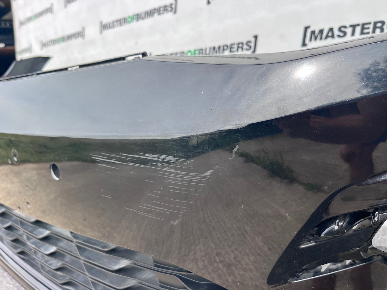 VW Golf R Line Mk7.5 Hatchback 2017-2019 Front Bumper 4 Pdc +jets Genuine [v550]