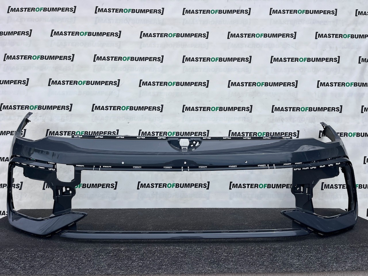 VW Golf R-line Mk8 Lift Hatchback 2024-2027 Front Bumper 4 Pdc Genuine [v547]