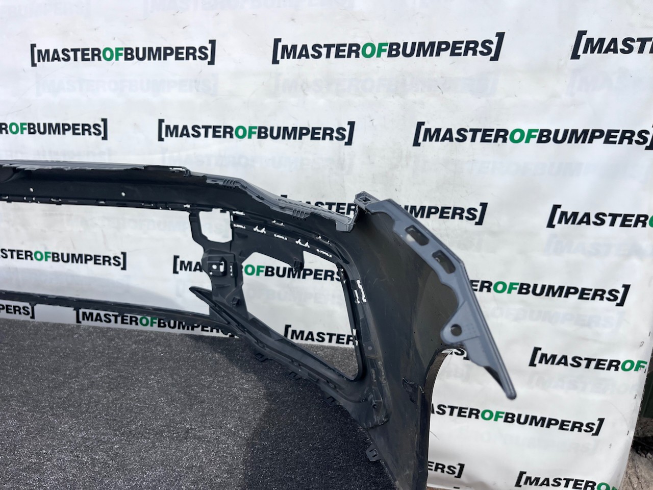 VW Golf R-line Mk8 Lift Hatchback 2024-2027 Front Bumper 4 Pdc Genuine [v547]