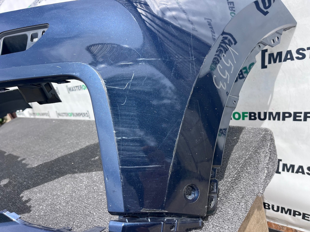 VW Touareg R Line Tdi V6 Mk3 2019-2023 Front Bumper 6 Pdc +jets Genuine [v553]