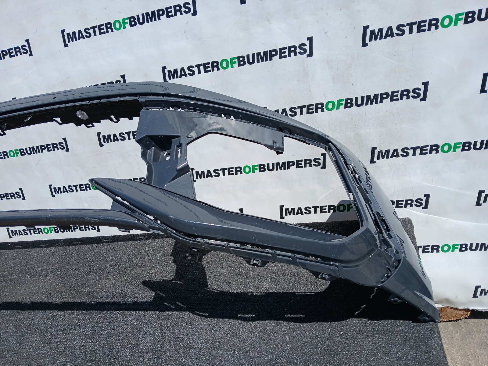 VW Golf R-line Mk8 Lift Hatchback 2024-2027 Front Bumper 4 Pdc Genuine [v574]