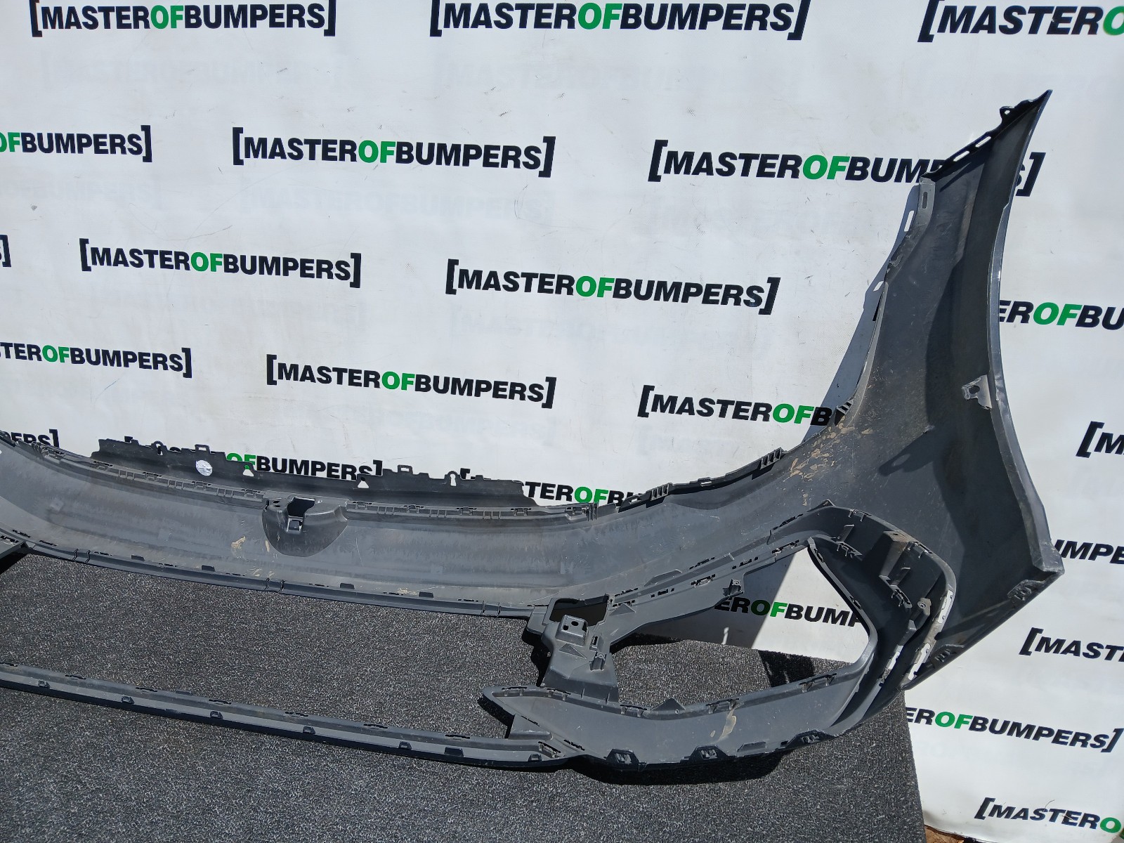 VW Golf R-line Mk8 Lift Hatchback 2024-2027 Front Bumper 4 Pdc Genuine [v574]