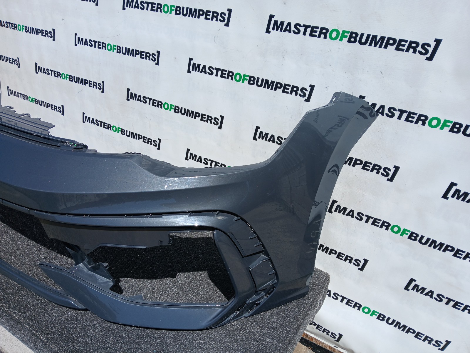 VW Golf R-line Mk8 Lift Hatchback 2024-2027 Front Bumper 4 Pdc Genuine [v574]