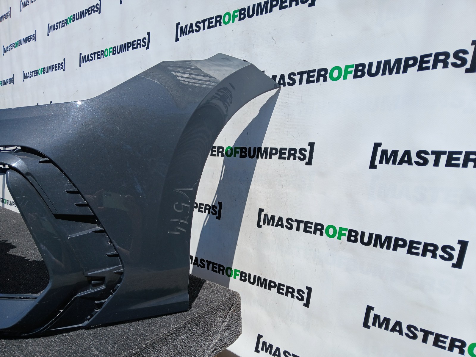 VW Golf R-line Mk8 Lift Hatchback 2024-2027 Front Bumper 4 Pdc Genuine [v574]