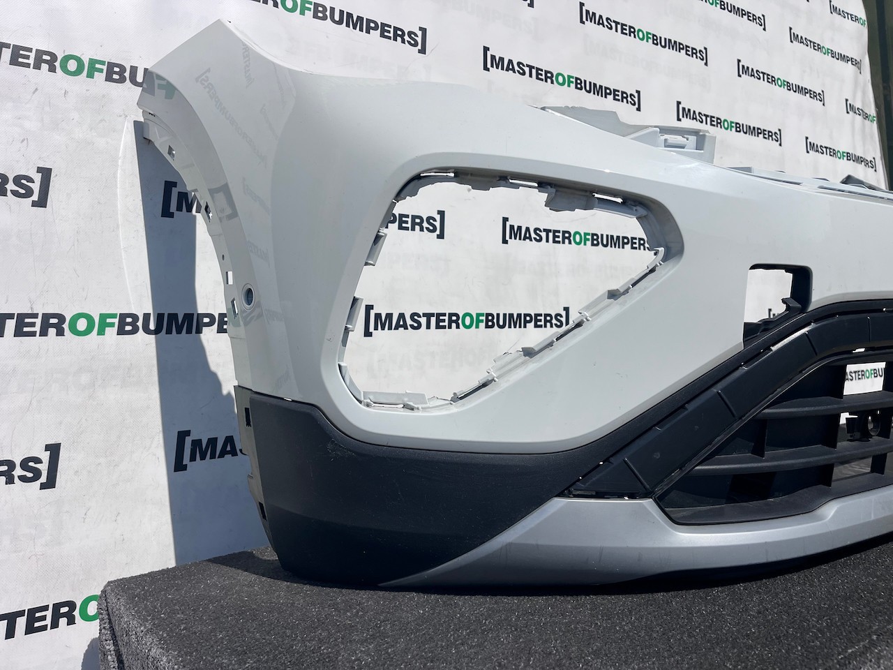 VW T-cross Elegance Tfsi Tdi Lift 2024-2024 Front Bumper 6 Pdc Genuine [v589]