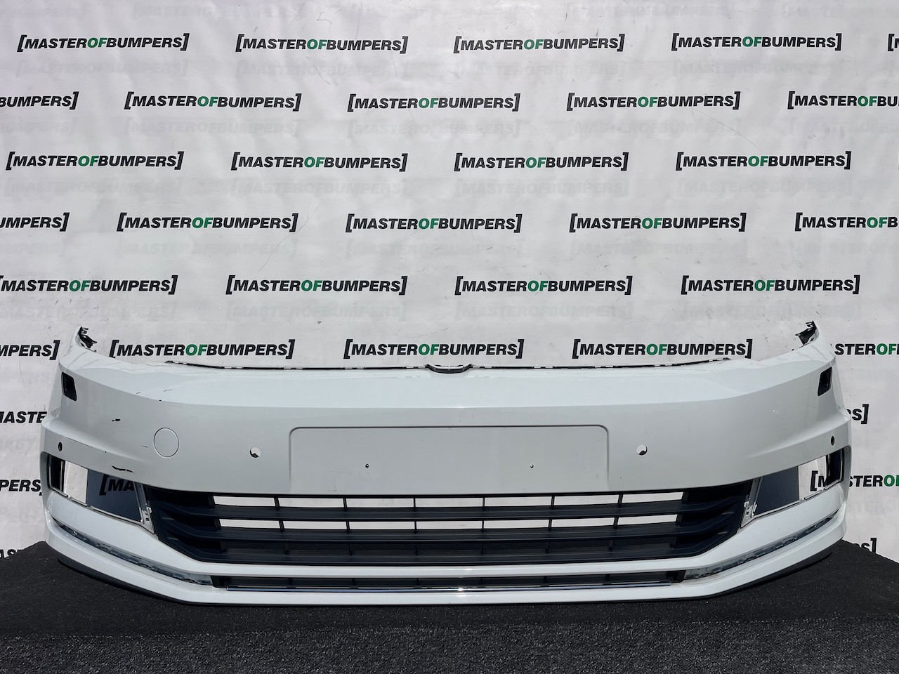 VW Touran Mk2 5t Mpv 2015-2022 Front Bumper 4 Pdc +jets Genuine [v584]
