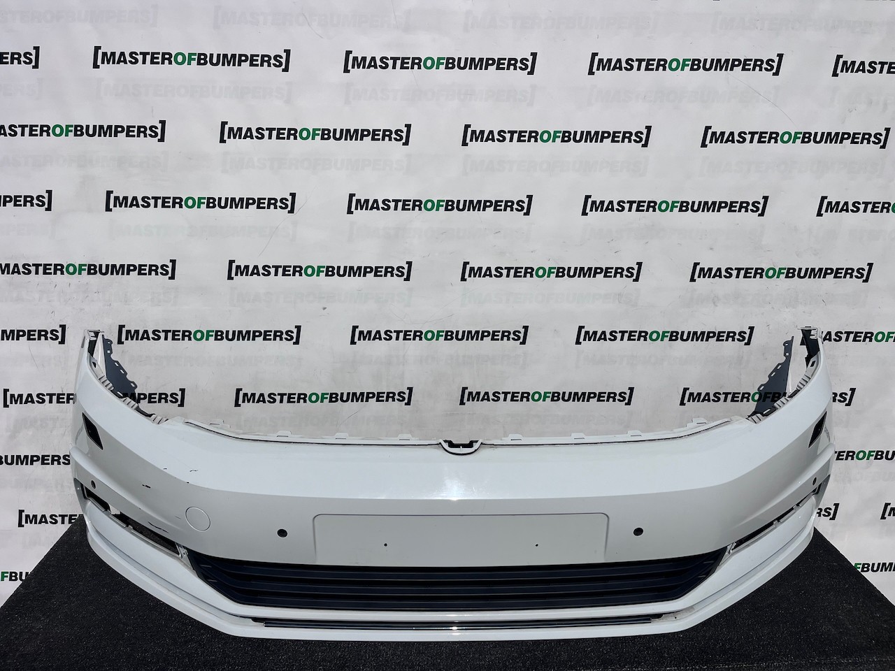 VW Touran Mk2 5t Mpv 2015-2022 Front Bumper 4 Pdc +jets Genuine [v584]