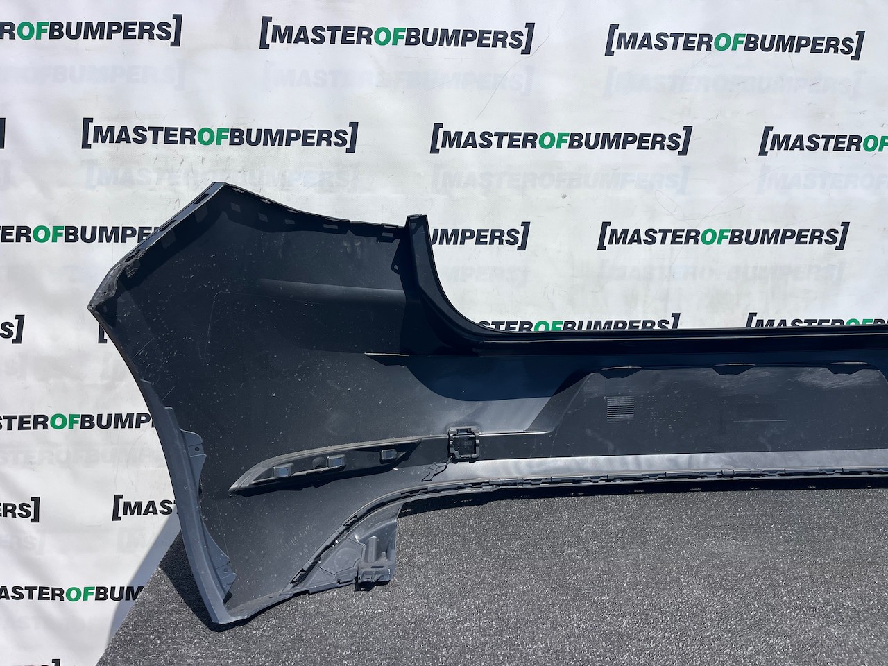VW Golf Se Hatchback Mk7 Lift 2017-2020 Rear Bumper No Pdc Genuine [v595]