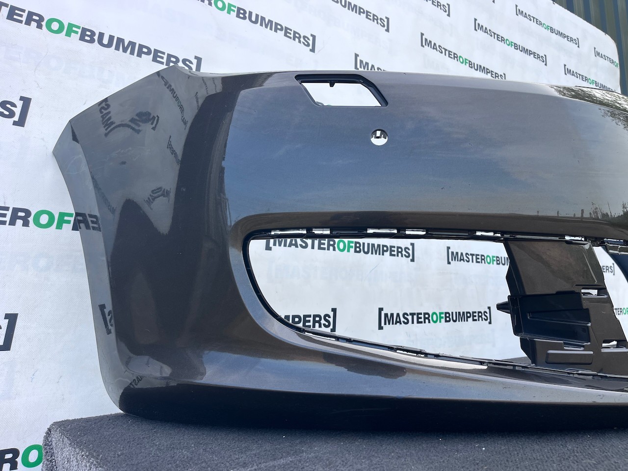 VW Sharan Sel Highline Mk2 Mpv 2011-2021 Front Bumper 4 Pdc +jets Genuine [v606]