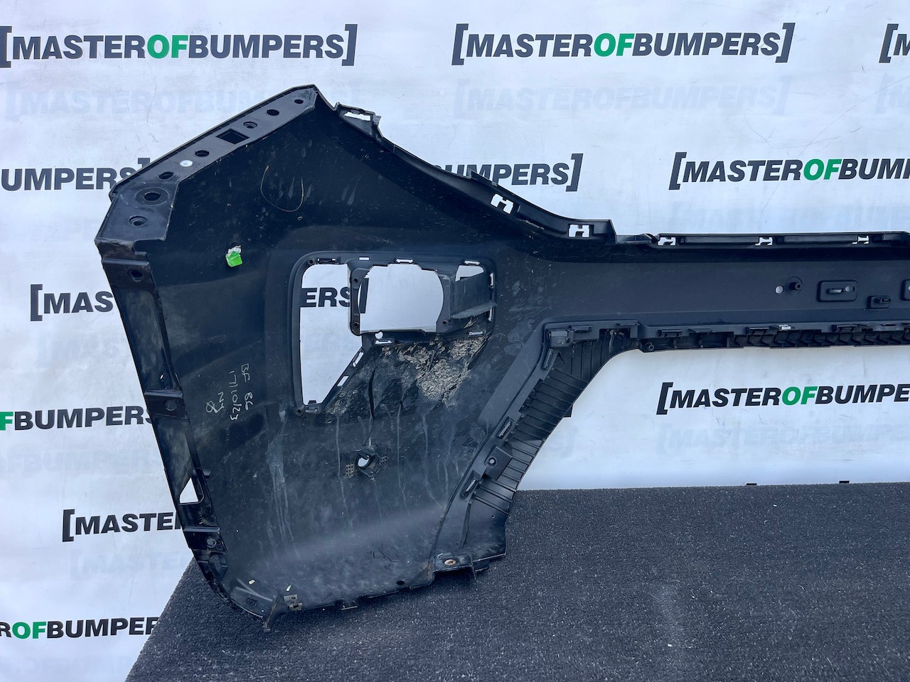 VW Amarok Style Mk2 Pick Up 2024-2027 Front Bumper 4 Pdc Genuine [v613]