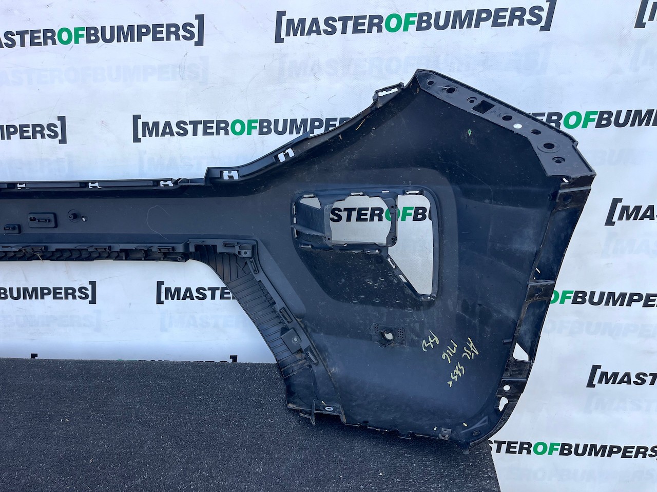 VW Amarok Style Mk2 Pick Up 2024-2027 Front Bumper 4 Pdc Genuine [v613]