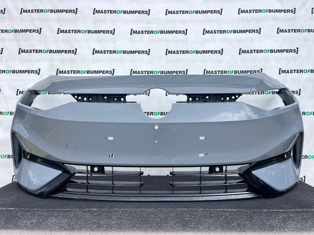 VW Id7 Id.7 Fastback Tourer Ev 2023-2027 Front Bumper 6 Pdc Genuine [v617]