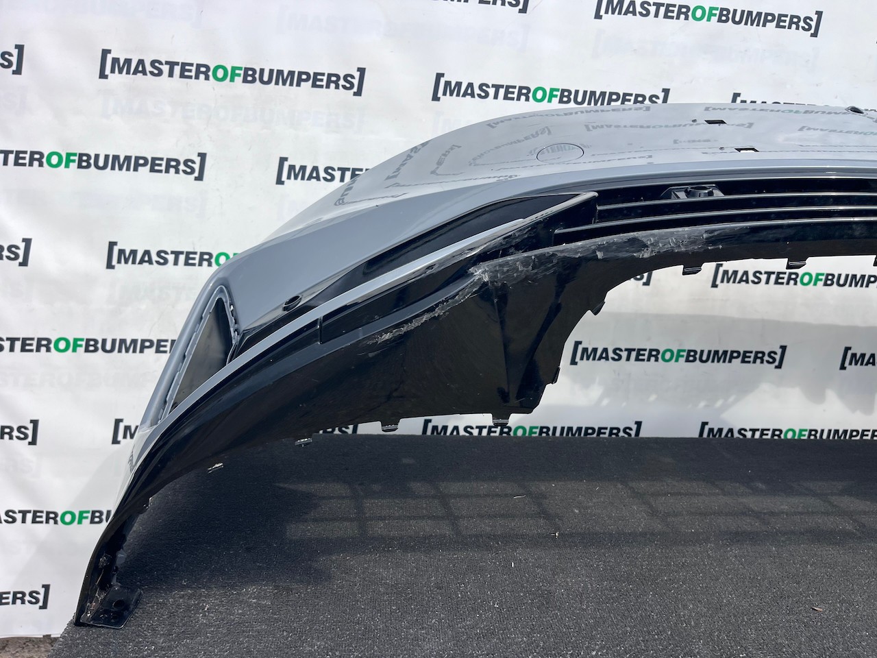 VW Id7 Id.7 Fastback Tourer Ev 2023-2027 Front Bumper 6 Pdc Genuine [v617]