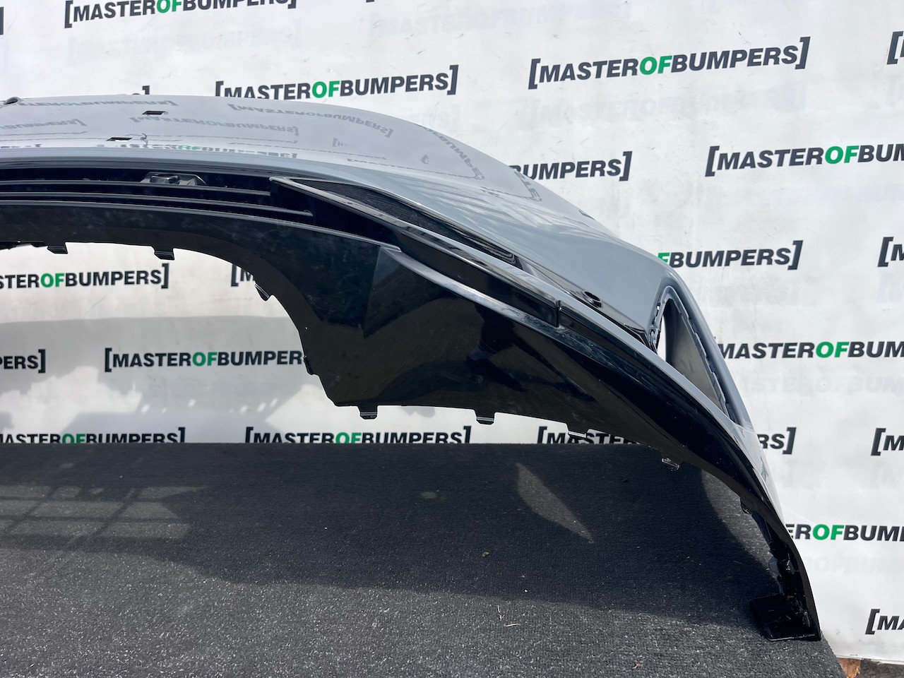 VW Id7 Id.7 Fastback Tourer Ev 2023-2027 Front Bumper 6 Pdc Genuine [v617]