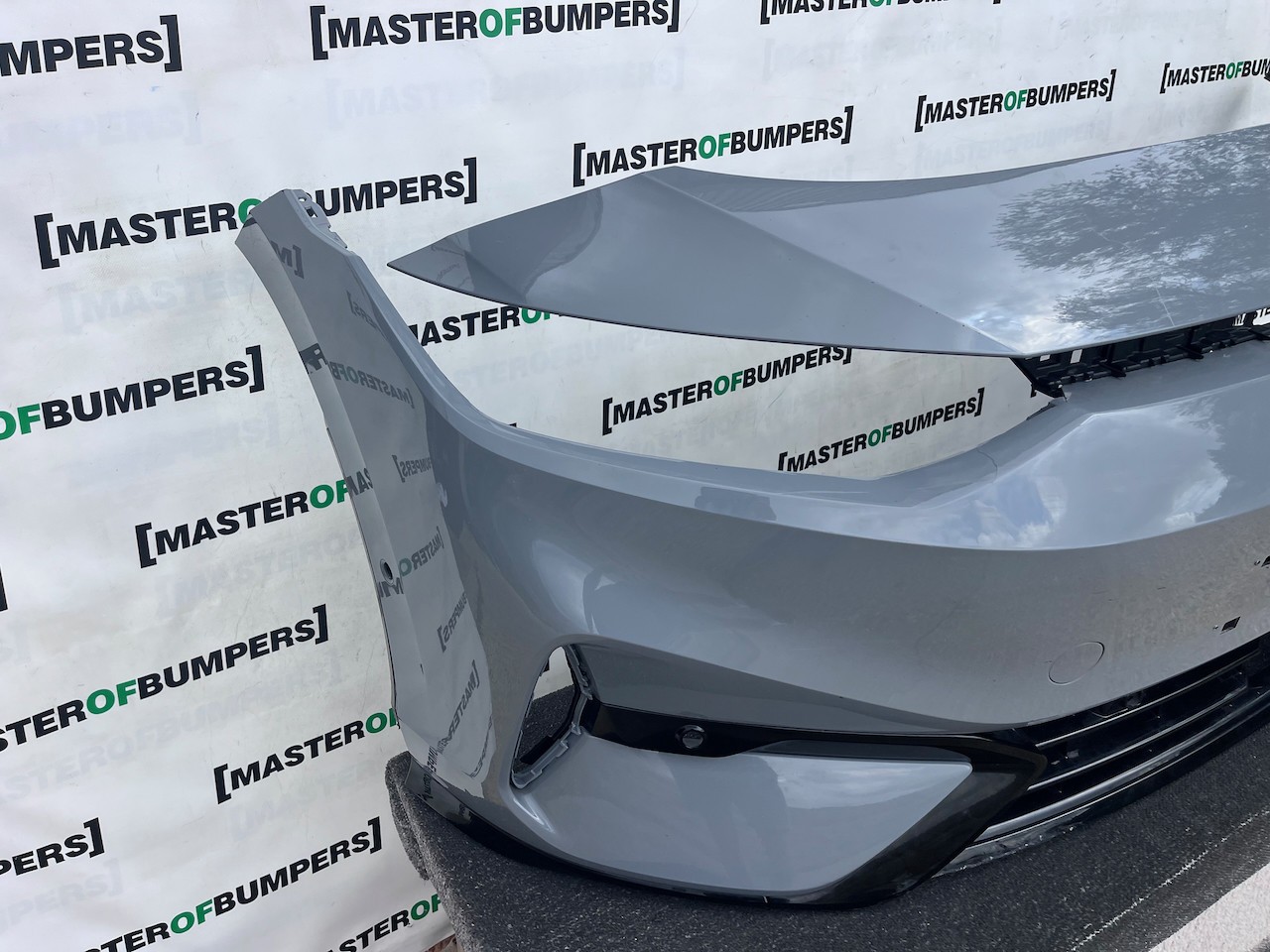 VW Id7 Id.7 Fastback Tourer Ev 2023-2027 Front Bumper 6 Pdc Genuine [v617]