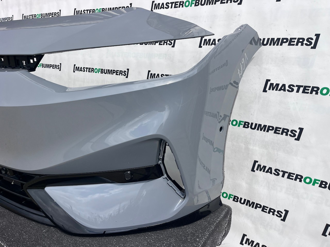 VW Id7 Id.7 Fastback Tourer Ev 2023-2027 Front Bumper 6 Pdc Genuine [v617]