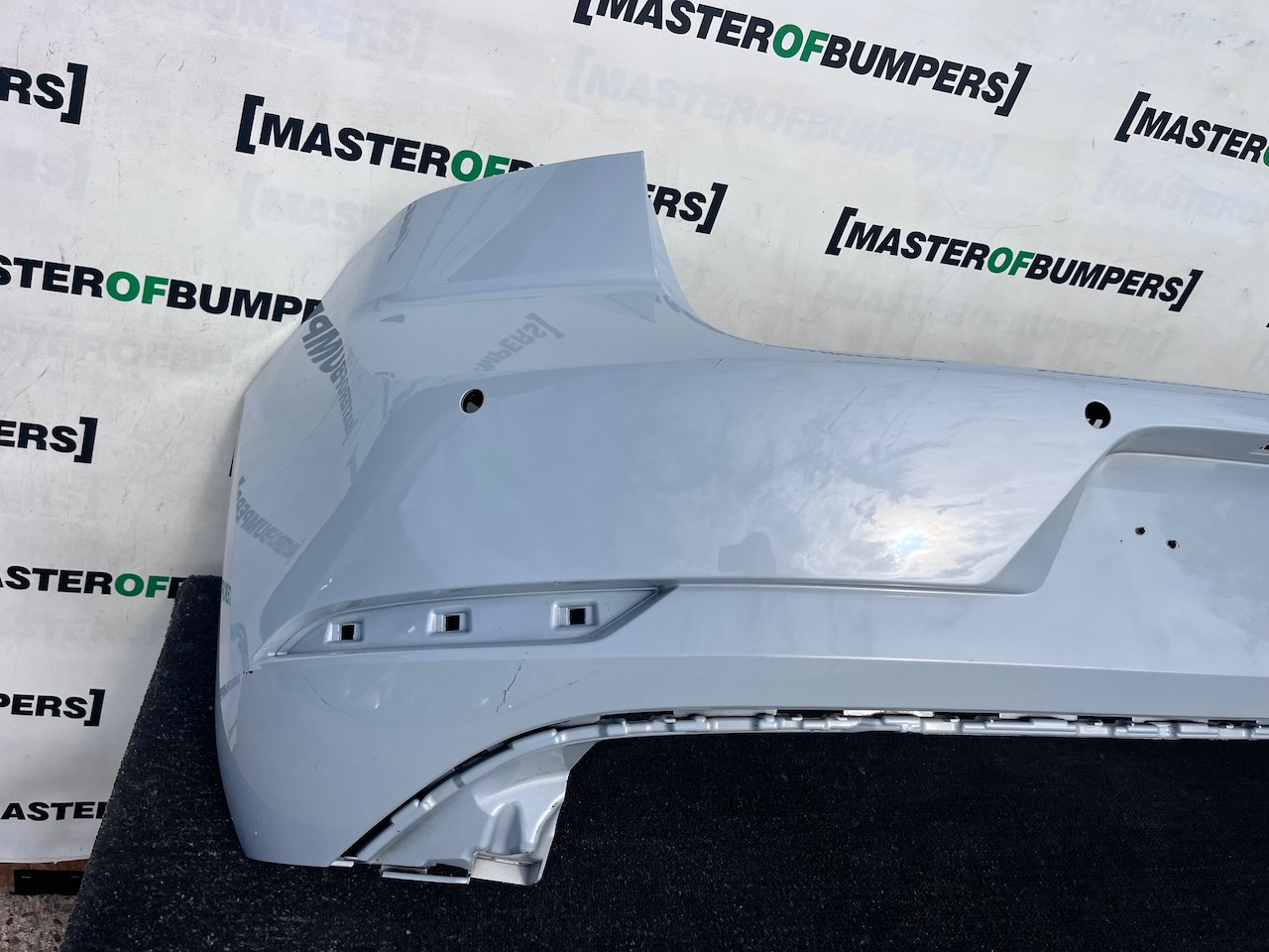 VW Golf Se Hatchback Mk7 Lift 2017-2020 Rear Bumper 4 Pdc Genuine [v639]