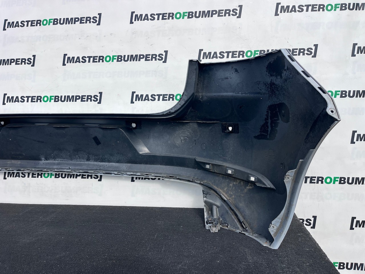 VW Golf Se Hatchback Mk7 Lift 2017-2020 Rear Bumper 4 Pdc Genuine [v639]