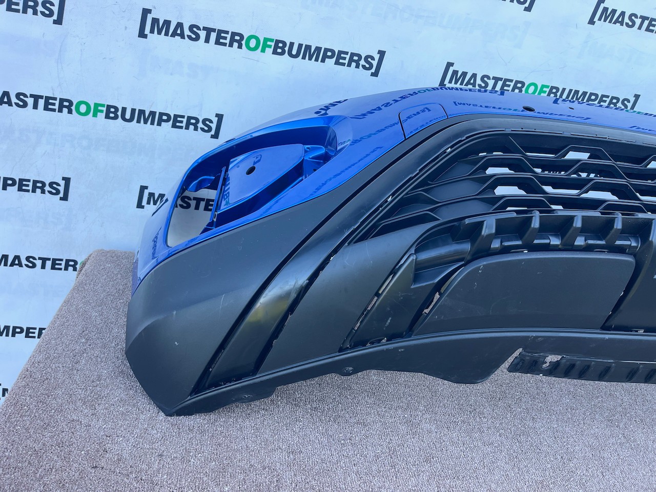VW T-roc Troc Tfsi Evo Life Style 2022-2025 Front Bumper 6 Pdc Genuine [v645]