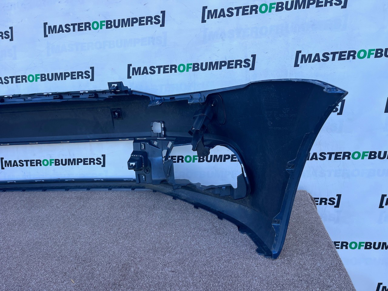 VW Polo Se Gt Bluemotion 6c 2014-2017 Front Bumper 4 Pdc +jets Genuine [v648]