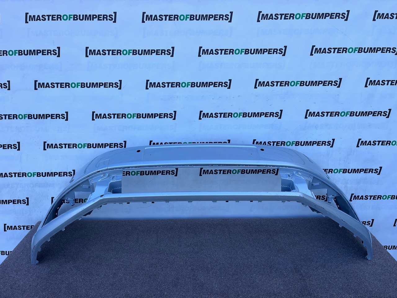 VW Polo Se Gt Bluemotion 6c 2014-2017 Front Bumper 4 Pdc No Jets Genuine [v646]