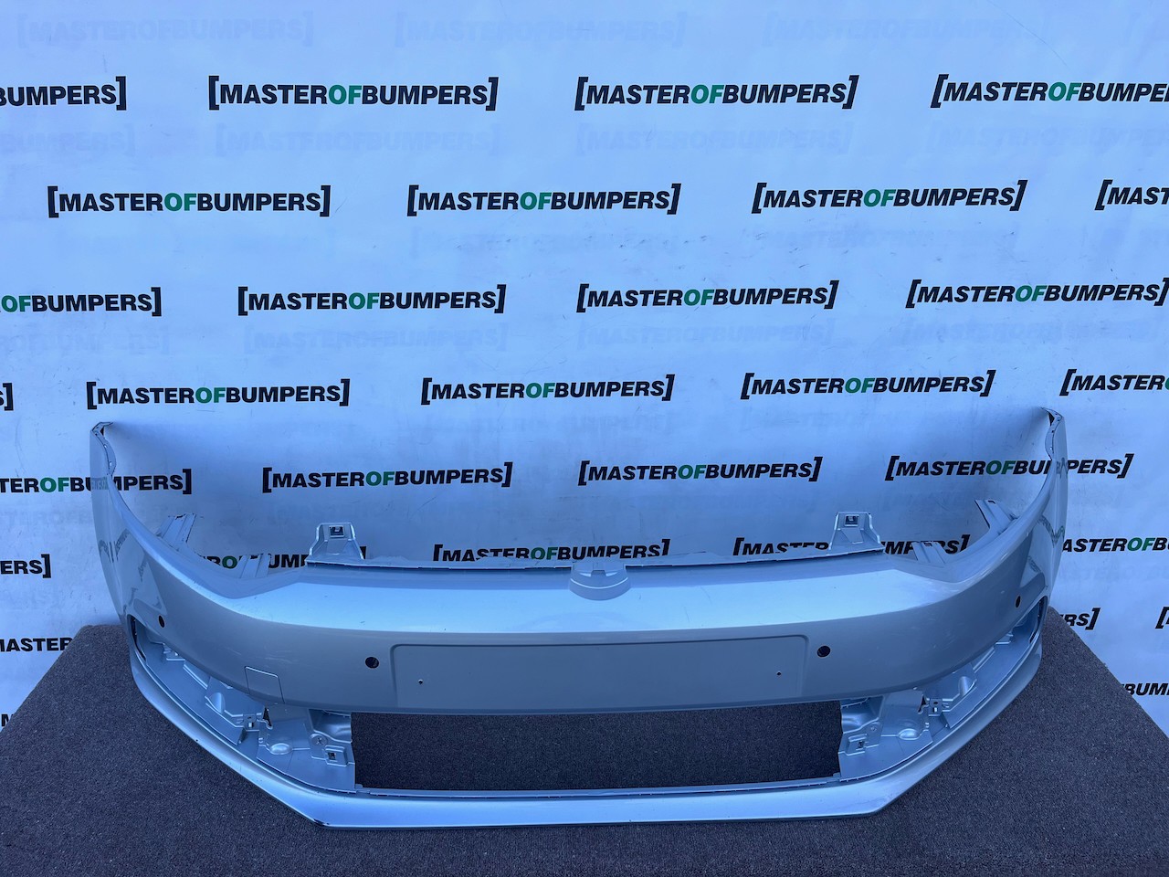 VW Polo Se Gt Bluemotion 6c 2014-2017 Front Bumper 4 Pdc No Jets Genuine [v646]