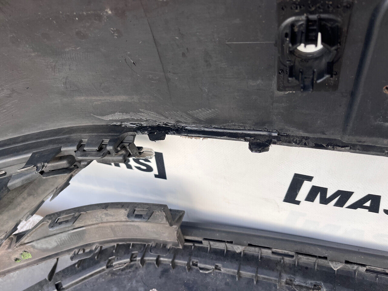 VW Golf Se Mk7 Lift 7.5 Hatch 2017-19 Front Bumper 4 Pdc + Jets Genuine [v196]