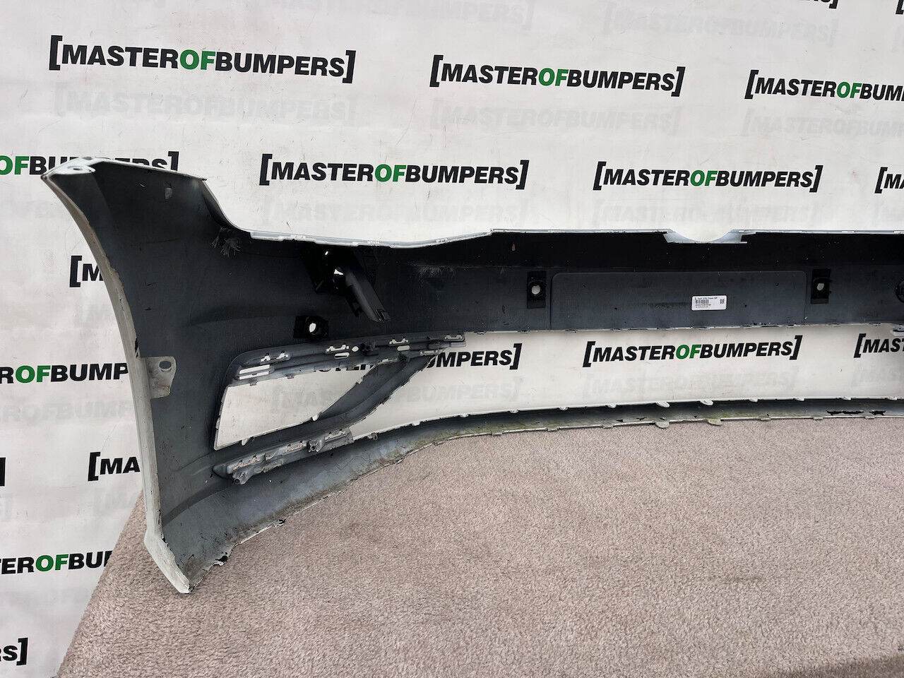 VW Golf Se Mk7 Lift 7.5 Hatch 2017-2019 Front Bumper 4 Pdc +jets Genuine [v230]