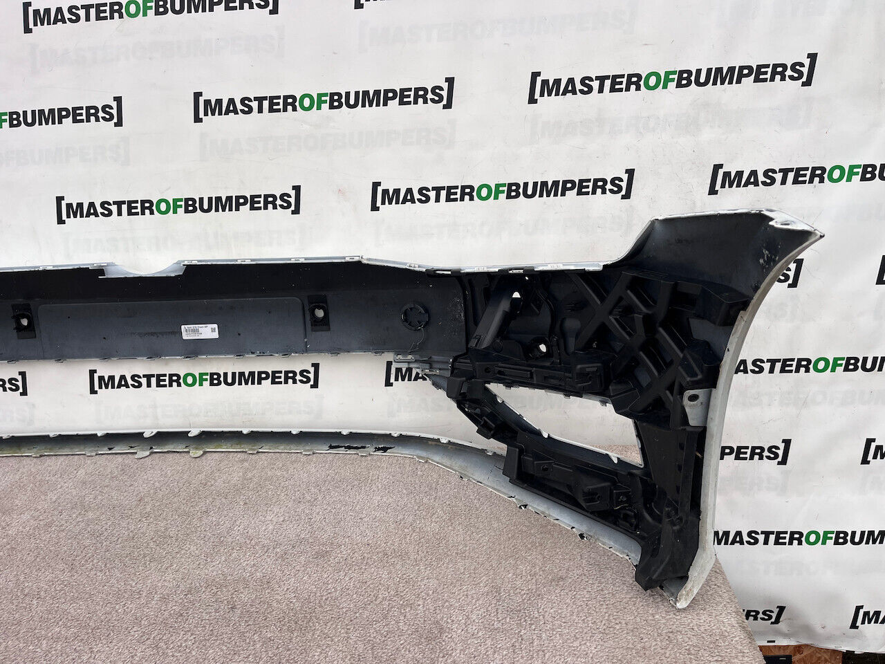 VW Golf Se Mk7 Lift 7.5 Hatch 2017-2019 Front Bumper 4 Pdc +jets Genuine [v230]