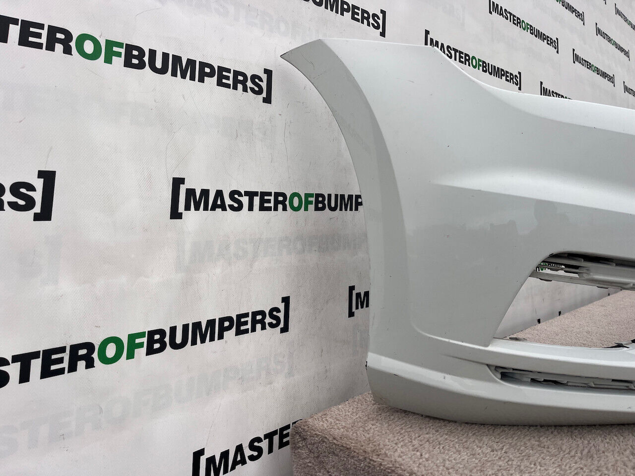 VW Golf Se Mk7 Lift 7.5 Hatch 2017-2019 Front Bumper 4 Pdc +jets Genuine [v230]