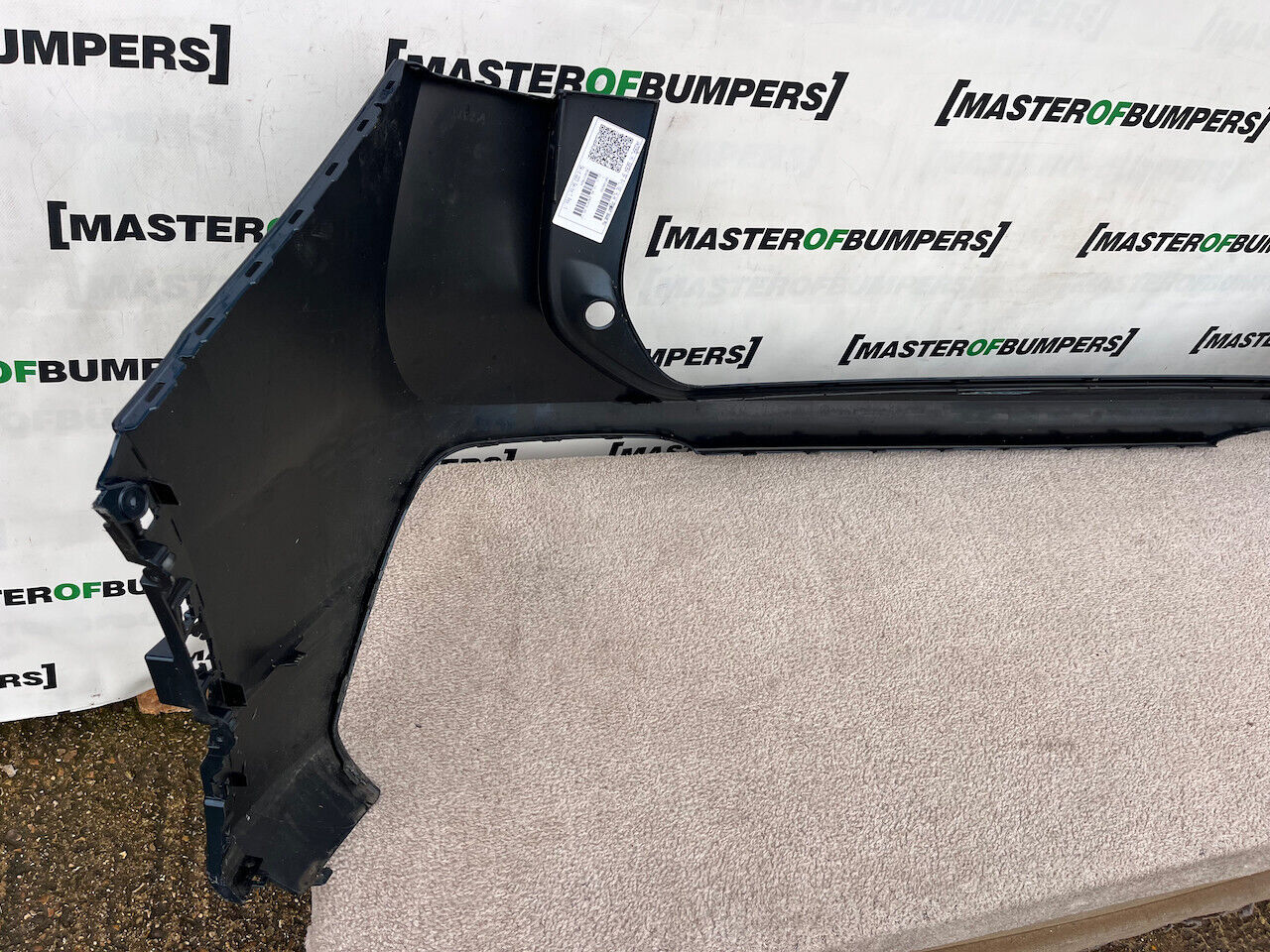 VW Tiguan R Line Suv Mk3 2024-on Rear Bumper 4 Pdc Genuine [v239]