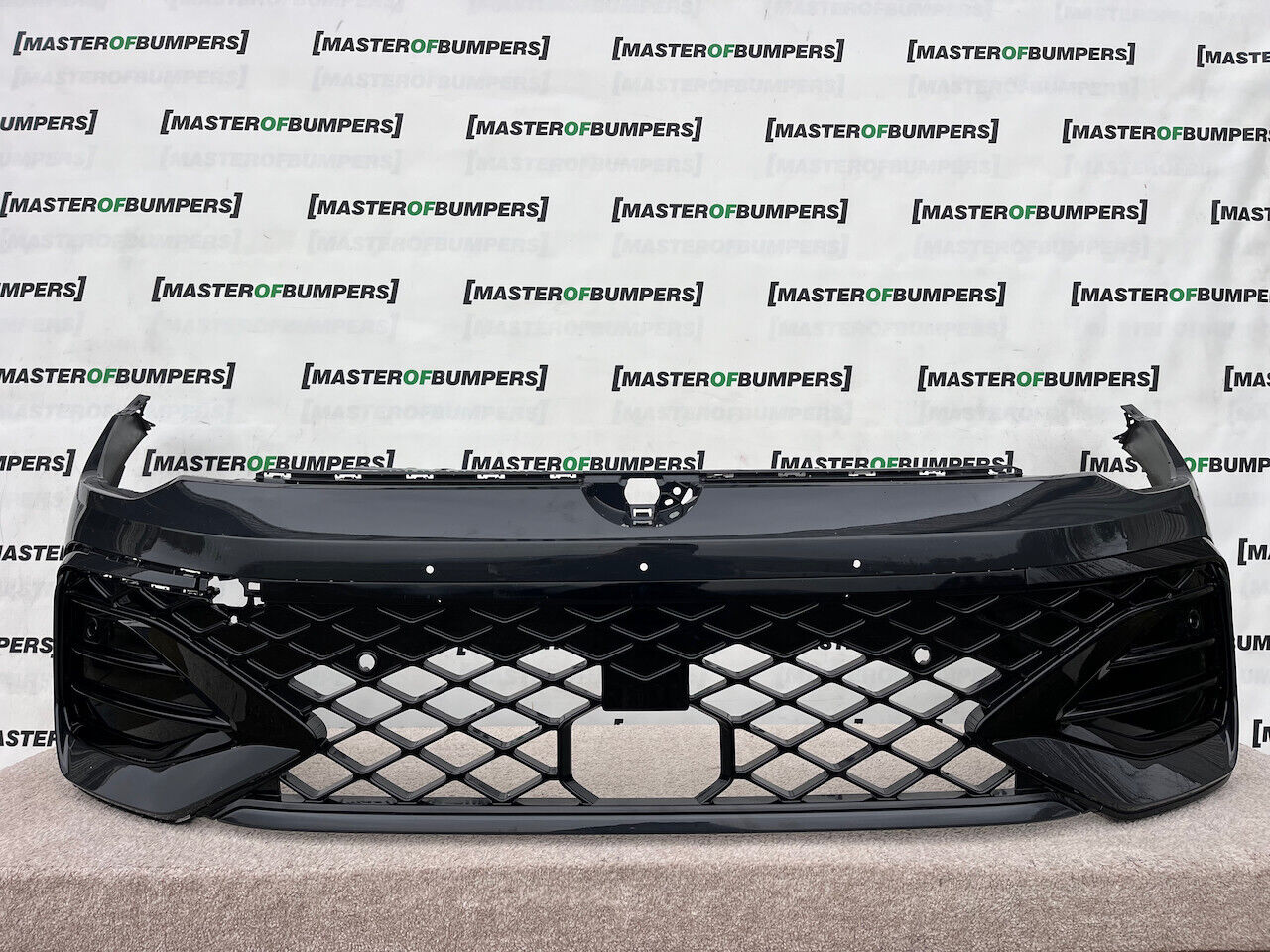 VW Golf R Mk8.5 Hatchback Estate 2024-on Front Bumper Genuine [v254]