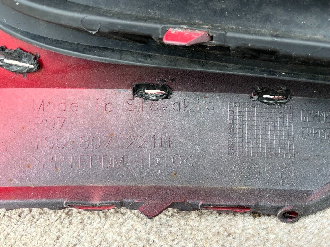 VW Cross Up 1s0 Facelift 2016-2023 Front Bumper Genuine [v267]