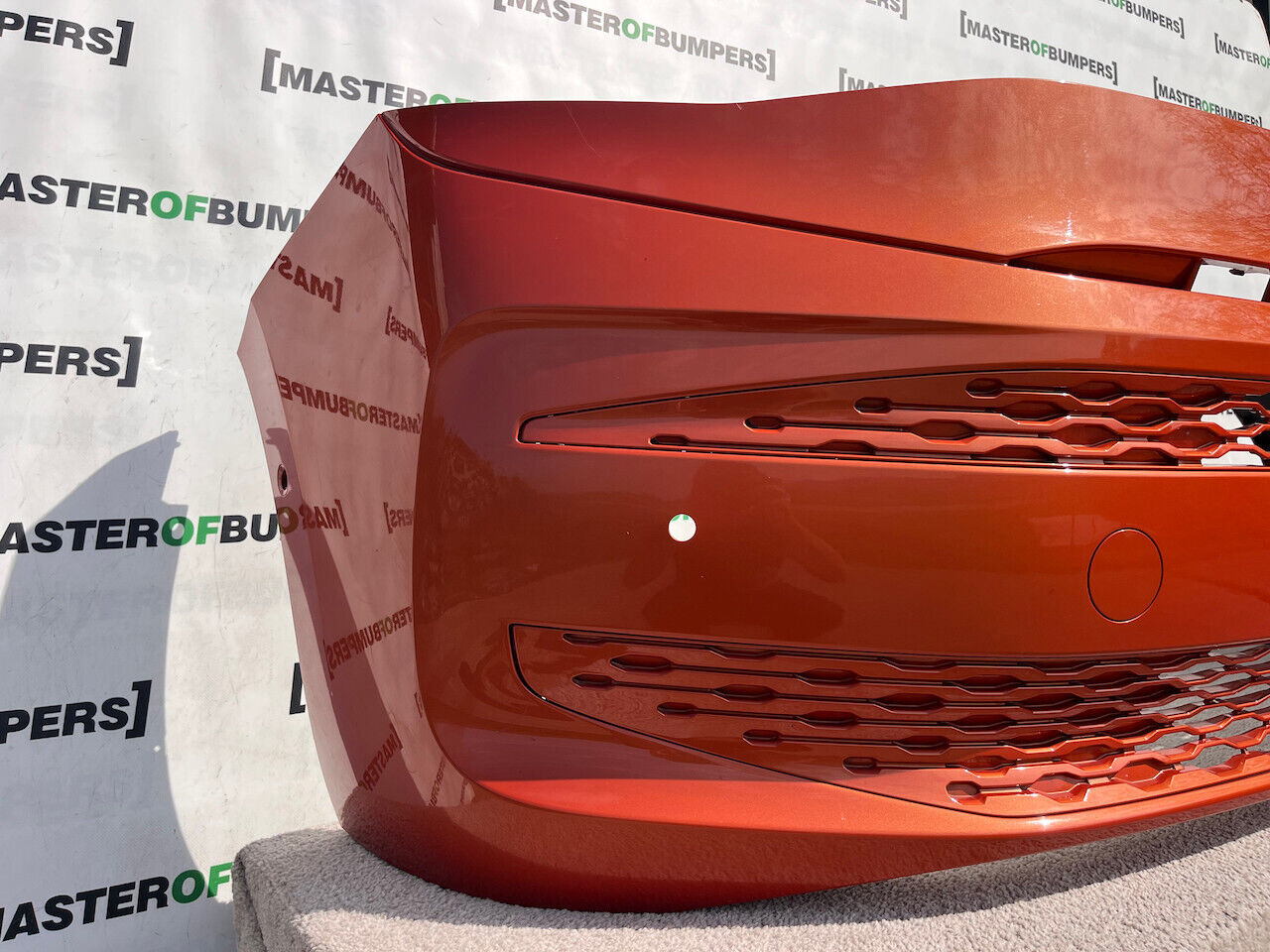 VW Multivan Style Edition T7 2022-2026 Front Bumper 6 Pdc Genuine [v274]