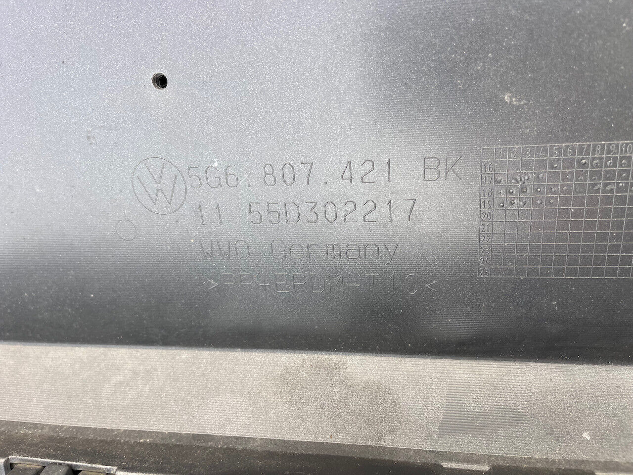 VW Golf Gti Gtd Mk7.5 Lift Hatchback 2017-2019 Rear Bumper 4 Pdc Genuine [v279]