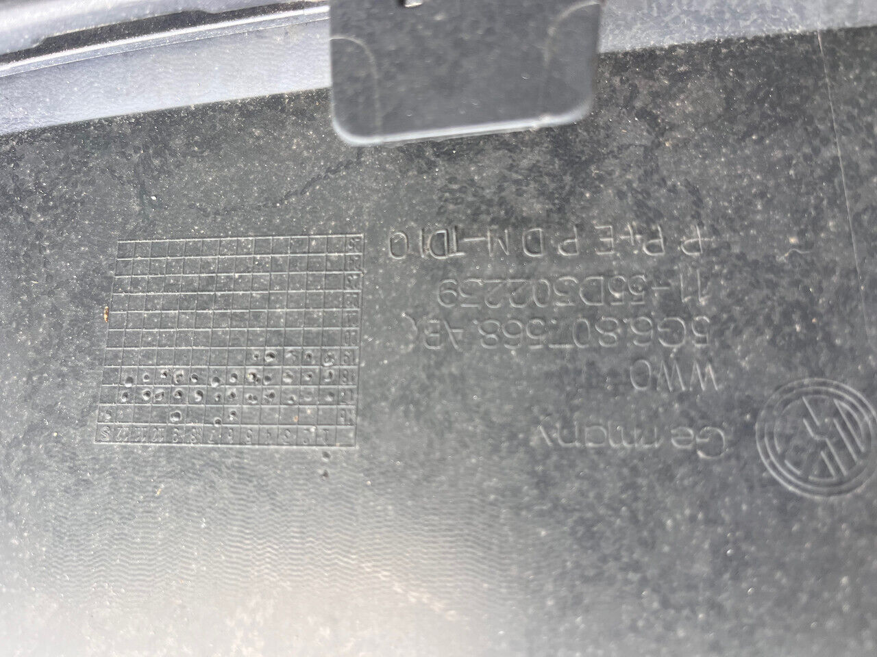 VW Golf Gti Gtd Mk7.5 Lift Hatchback 2017-2019 Rear Bumper 4 Pdc Genuine [v279]