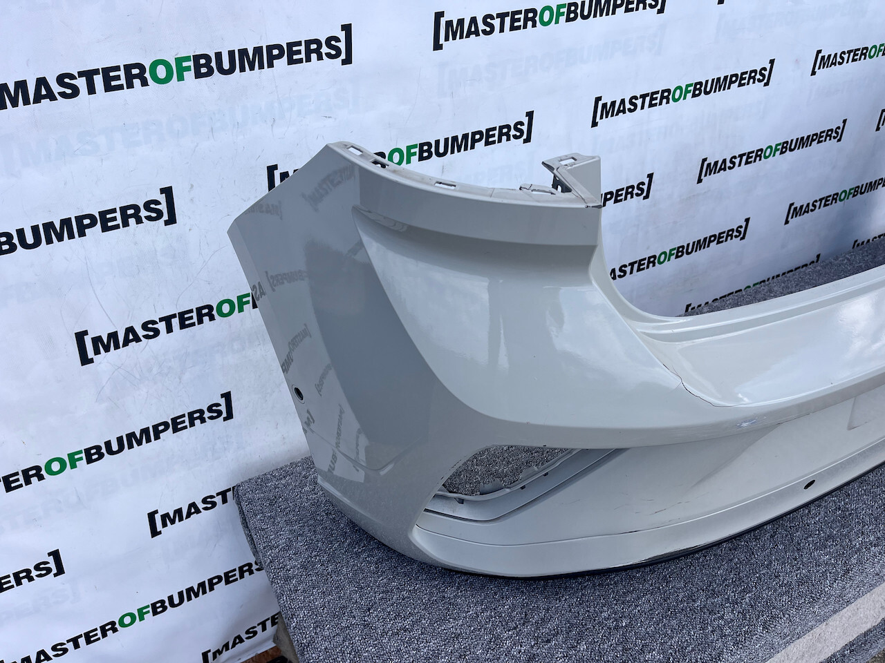 VW T-roc T Roc R Lift Suv 2022-on Rear Bumper 6 Pdc Genuine [v297]