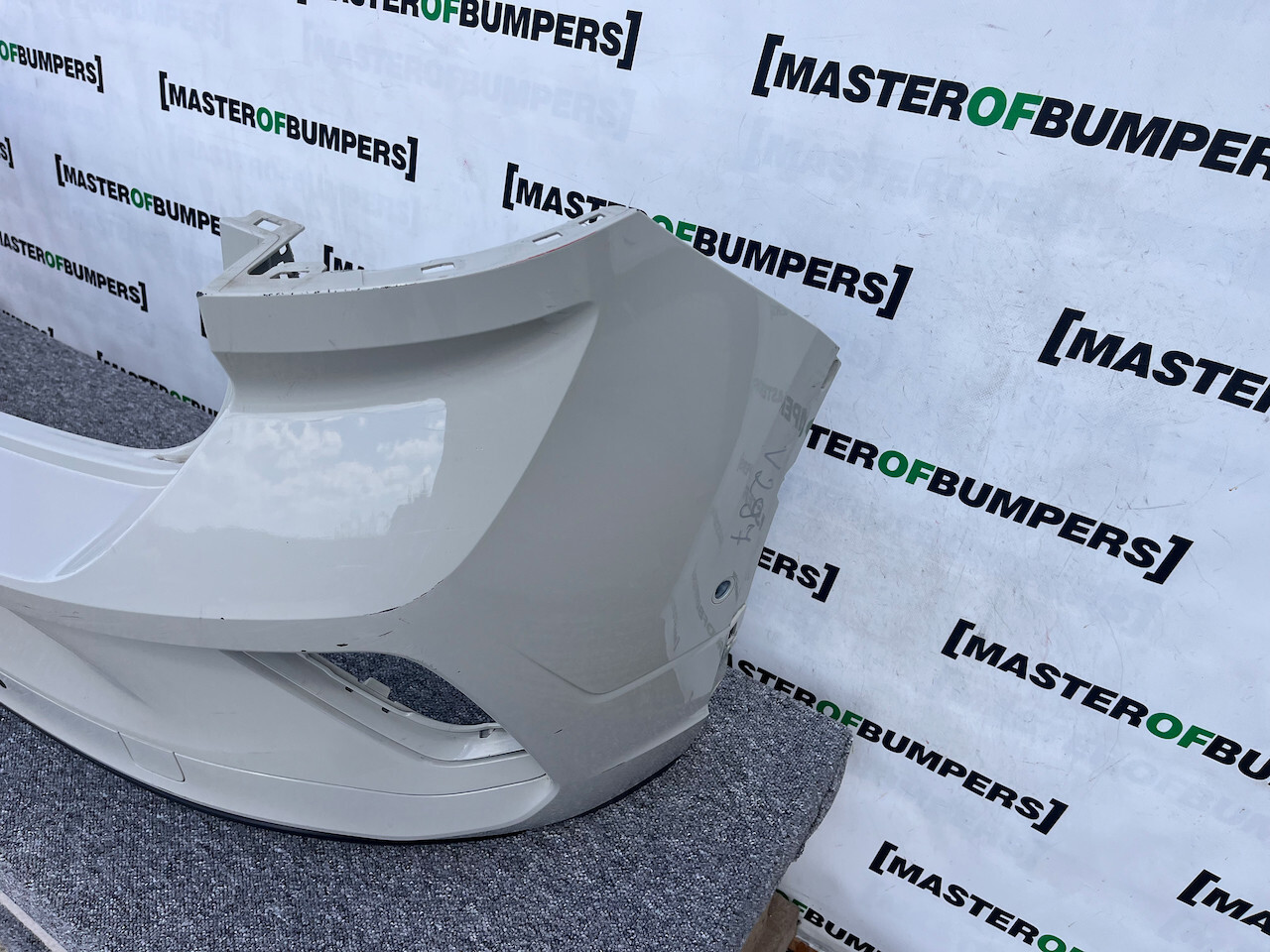 VW T-roc T Roc R Lift Suv 2022-on Rear Bumper 6 Pdc Genuine [v297]