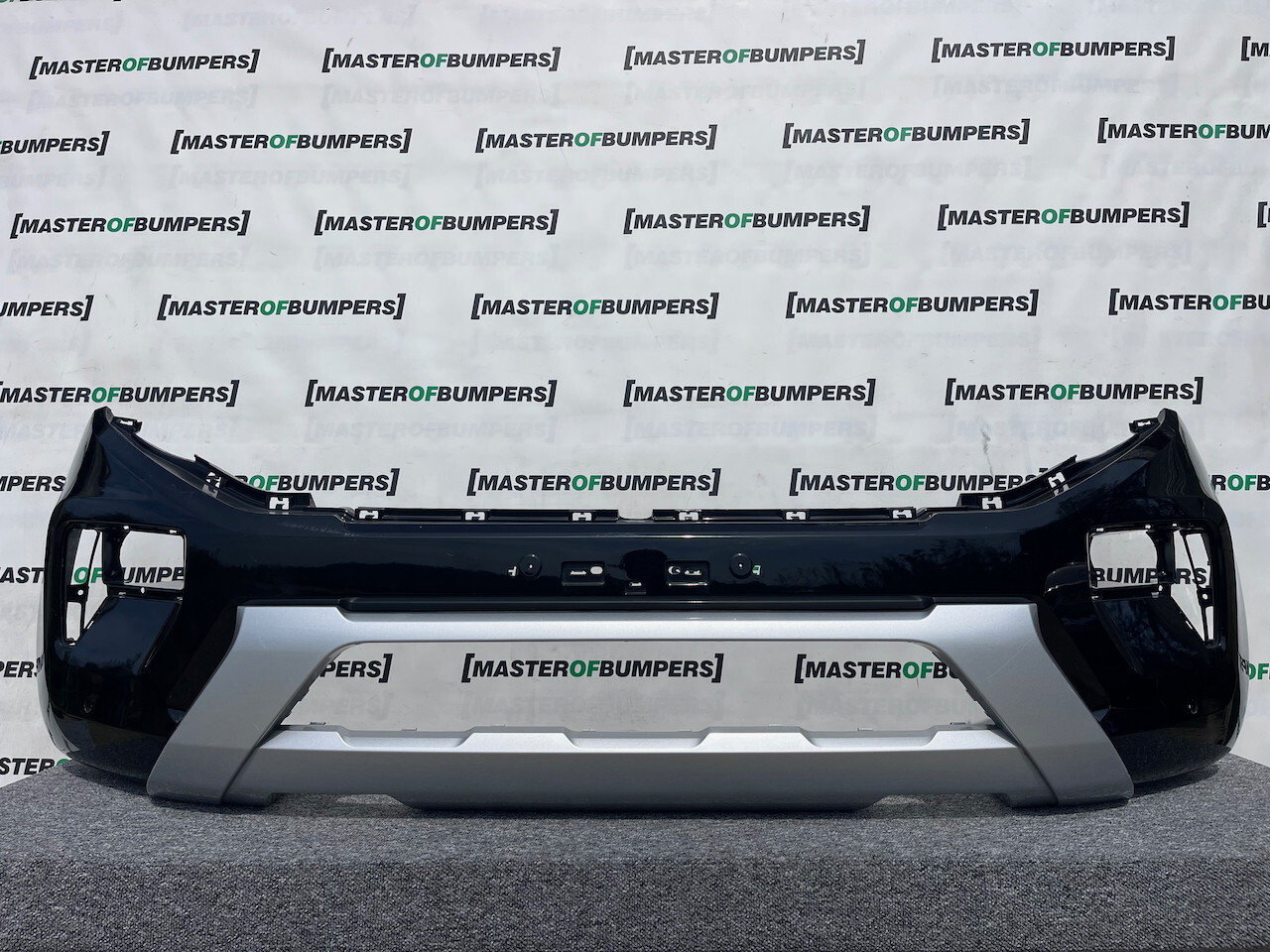 VW Amarok Style Mk2 D/cab Pick Up 2023-on Front Bumper Pdc Genuine [v304]