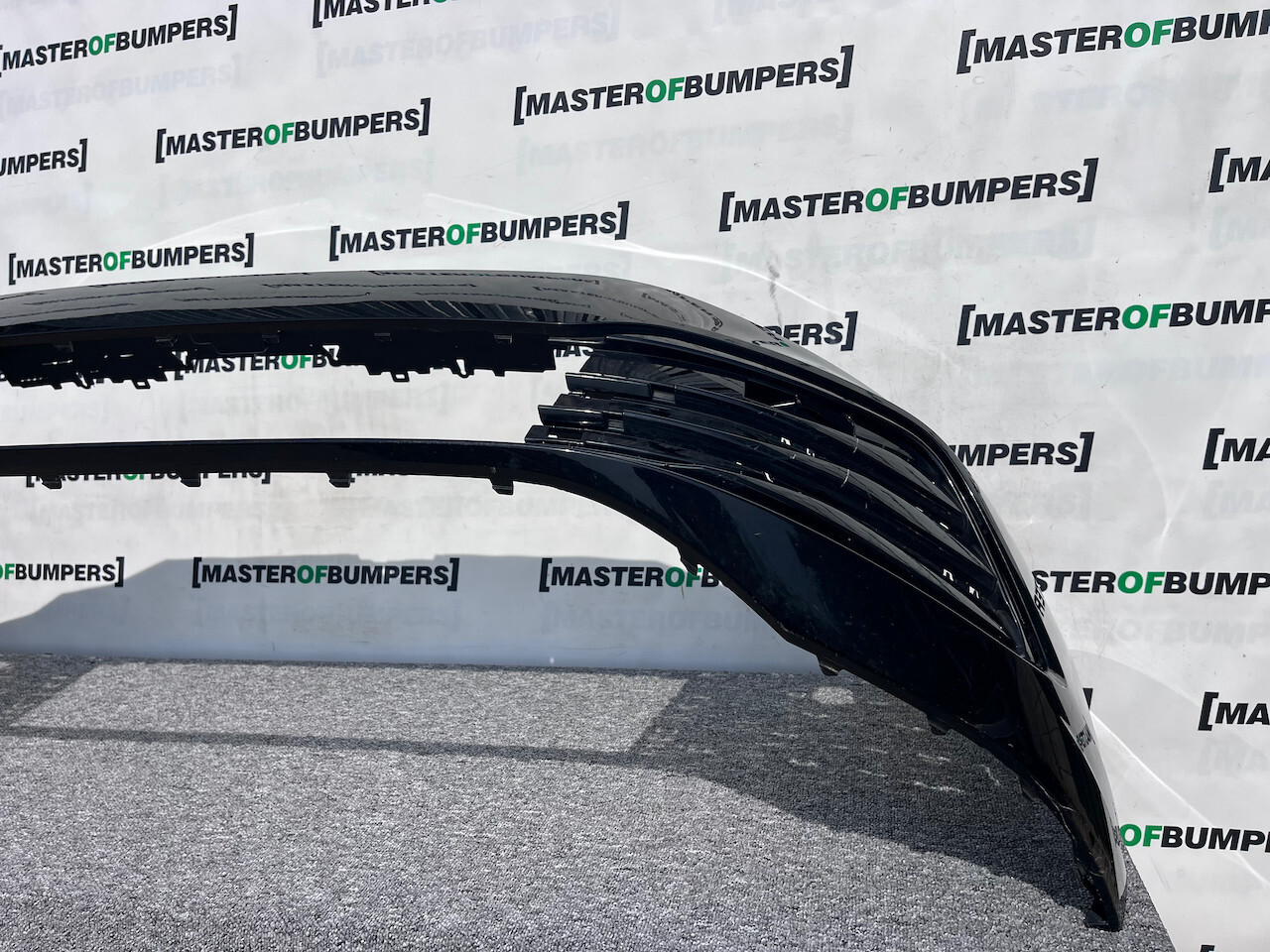 VW Golf Style Se Mk8 Hatchback 2020-2023 Front Bumper 4 Pdc Genuine [v326]