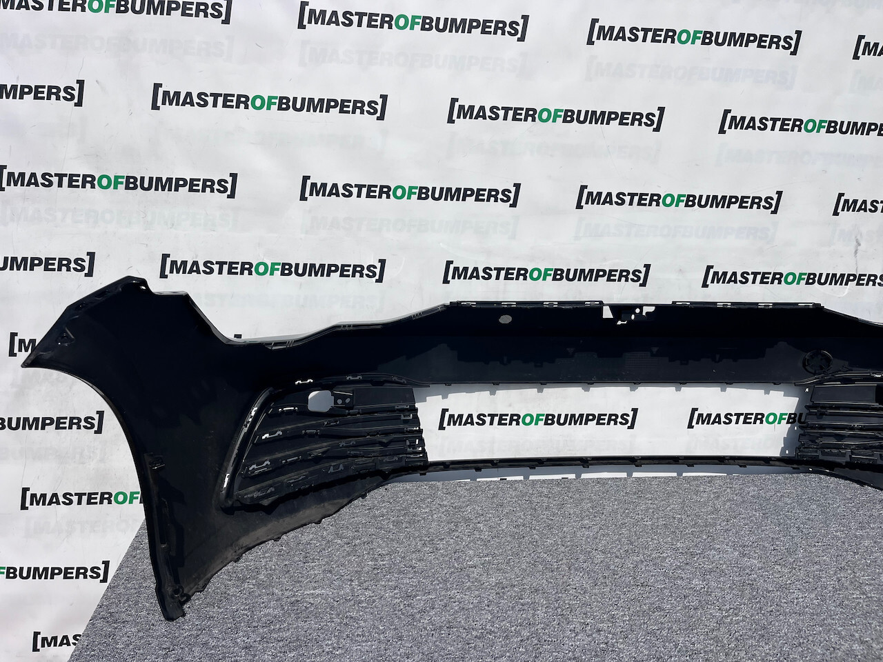 VW Golf Style Se Mk8 Hatchback 2020-2023 Front Bumper 4 Pdc Genuine [v326]