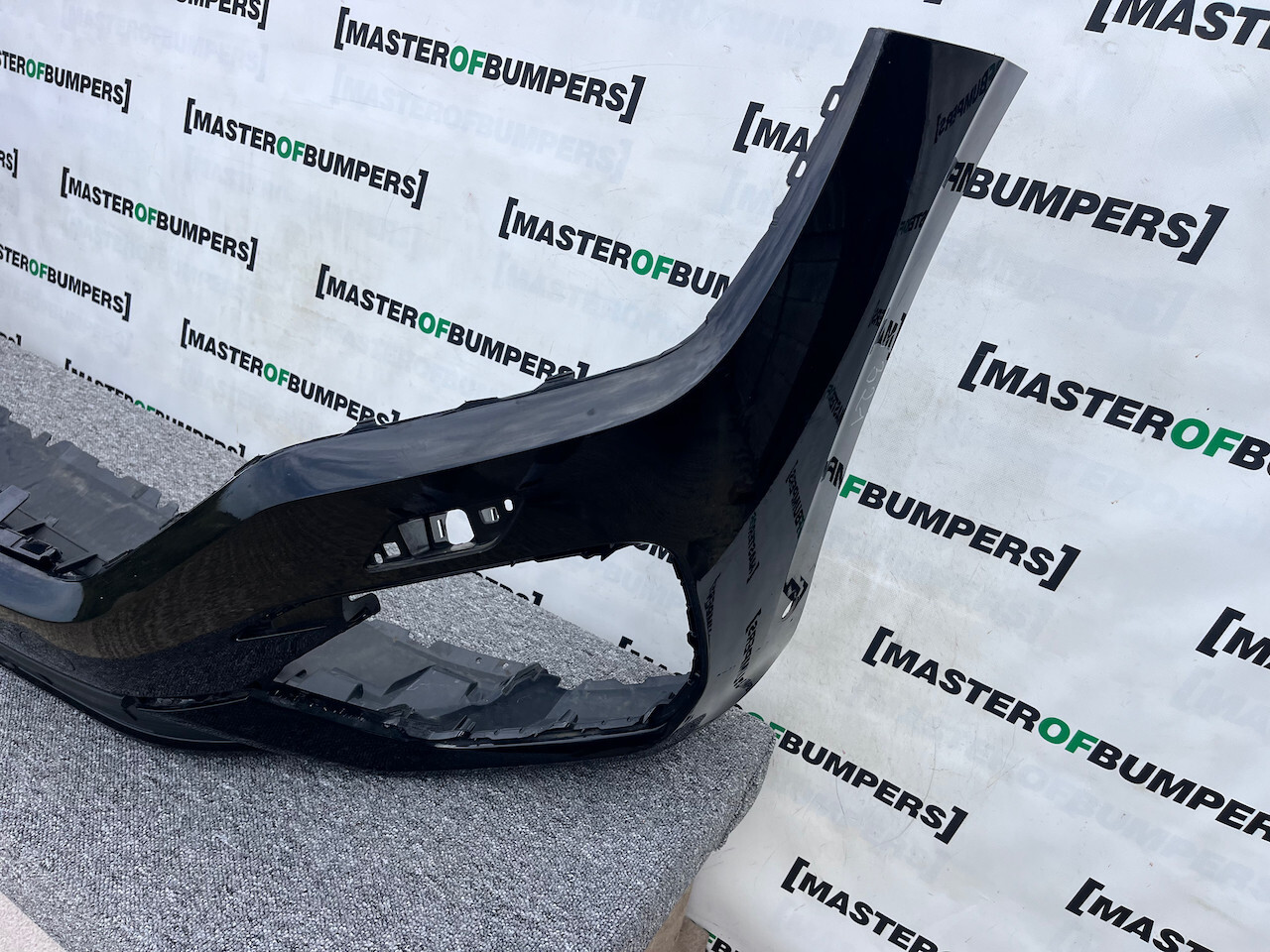 VW Touareg R Line Tdi V6 Mk3 2019-2023 Front Bumper 6 Pdc +jets Genuine [v321]